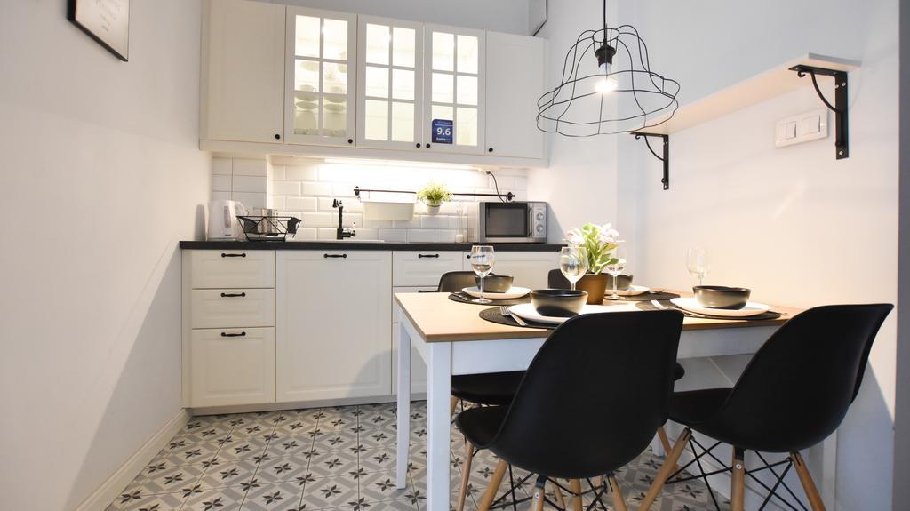 Rakowicka Apartment คราคูฟ ภายนอก รูปภาพ